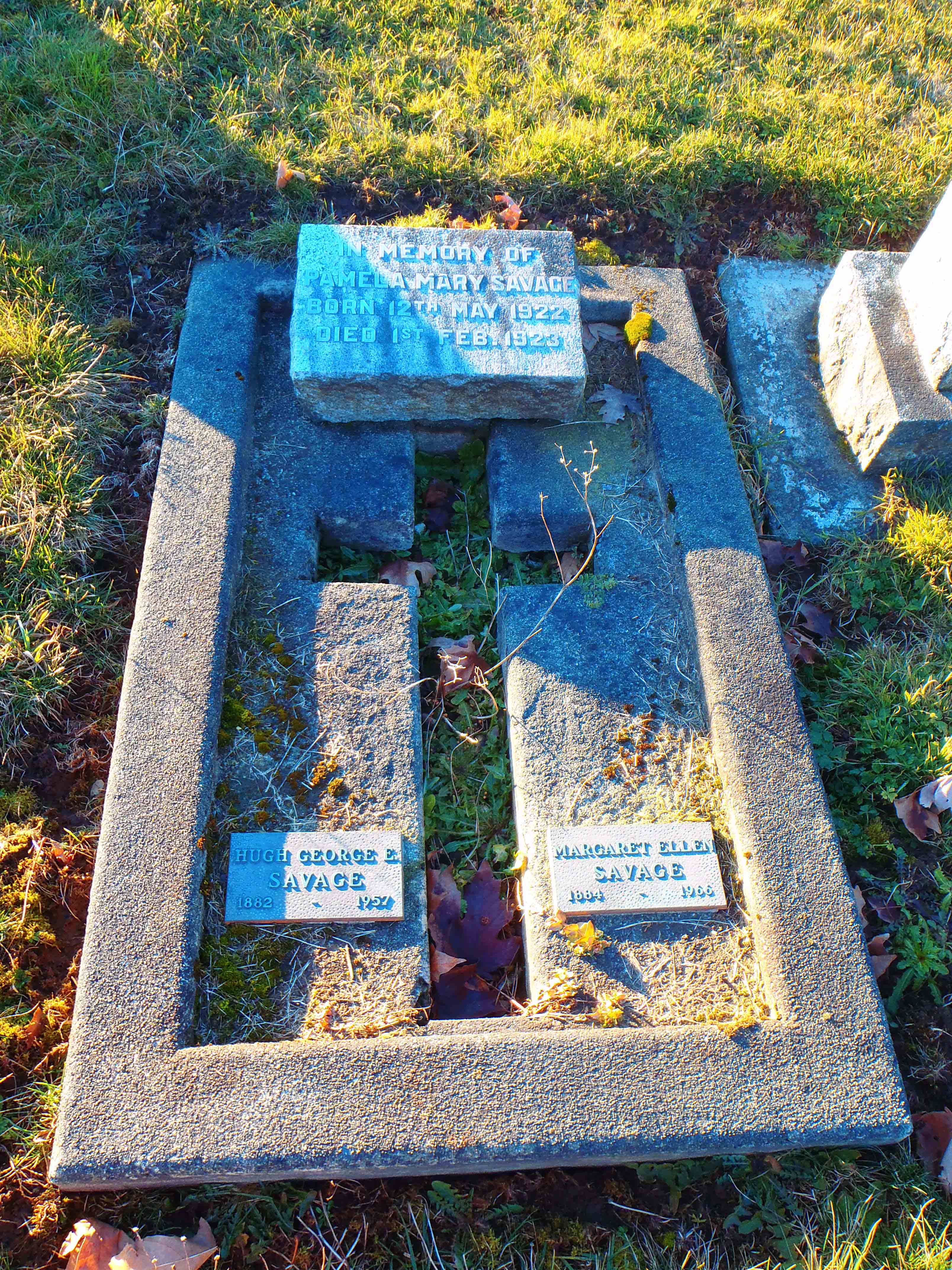 Hugh George savage family grave, Saint Mary's Somenos Anglican cemetery